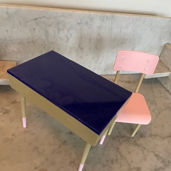 OUR GENERATION Brilliant Bureau Desk Chair Set - Picture 2 of 15